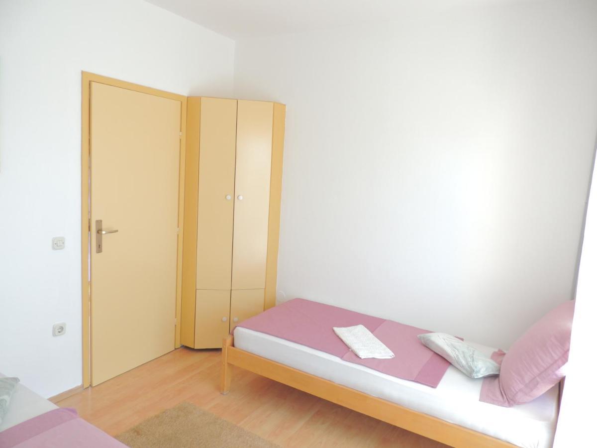 Apartmani Sutic Проманья Экстерьер фото